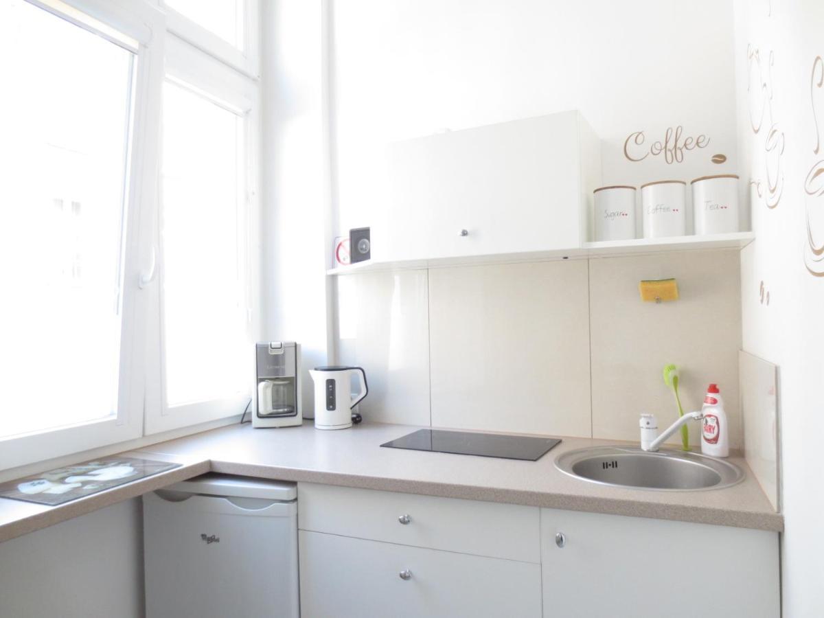Lovely Apartment In The Heart Of The Old Town غدانسك المظهر الخارجي الصورة